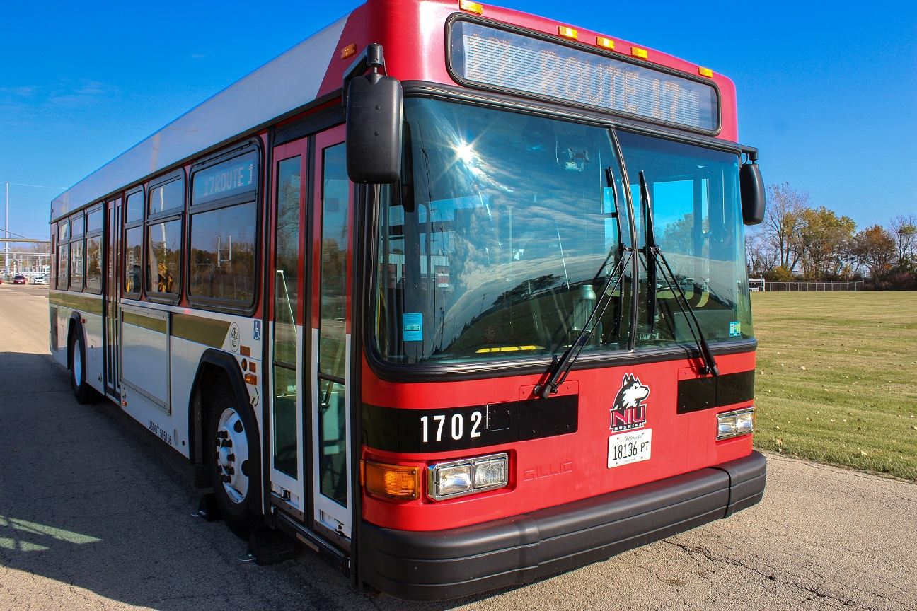 A Huskie Bus